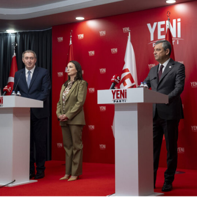 Özel, Hatimoğulları ve Bakırhan ile görüştü