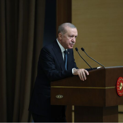 Aliya İzzetbegoviç’i andı