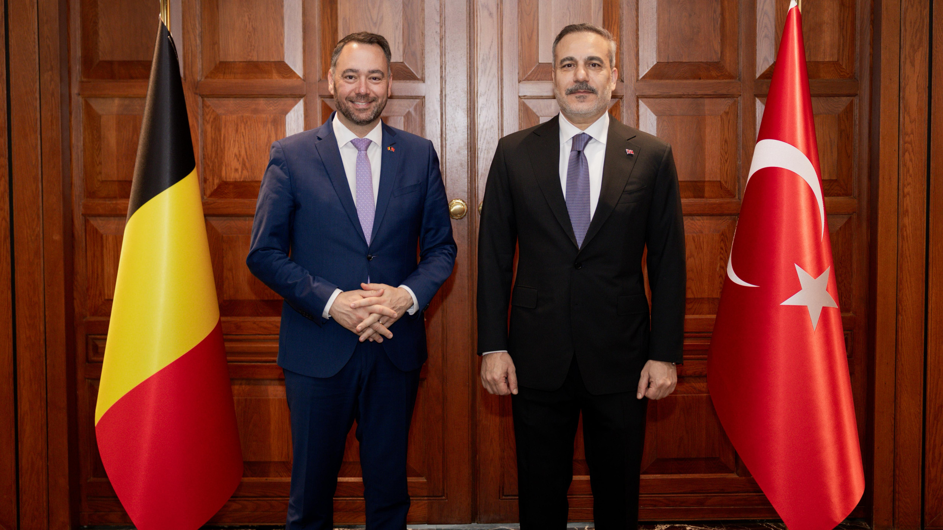 Belçikalı mevkidaşı ile görüştü