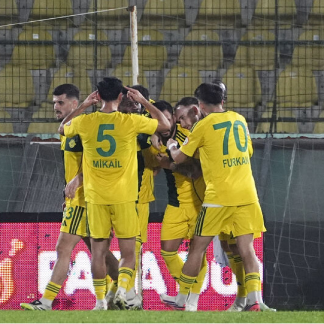 6 gollü maçta üç puan Erokspor'un!