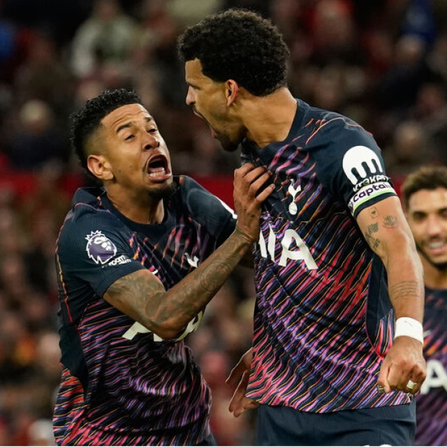 Tottenham galibiyetle tanıştı!