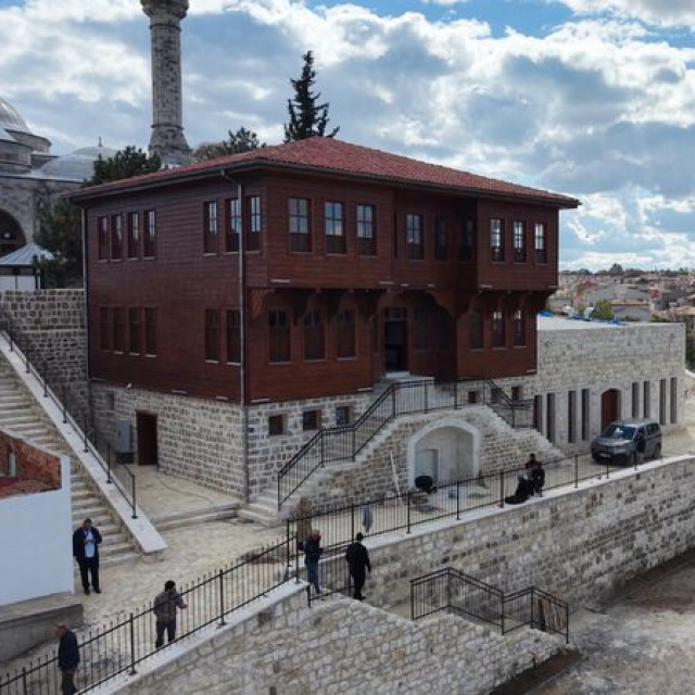 101 yıl sonra yeniden kapılarını açmaya hazırlanıyor