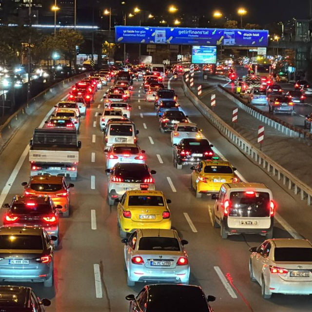 İstanbul'da trafik durma noktasında!