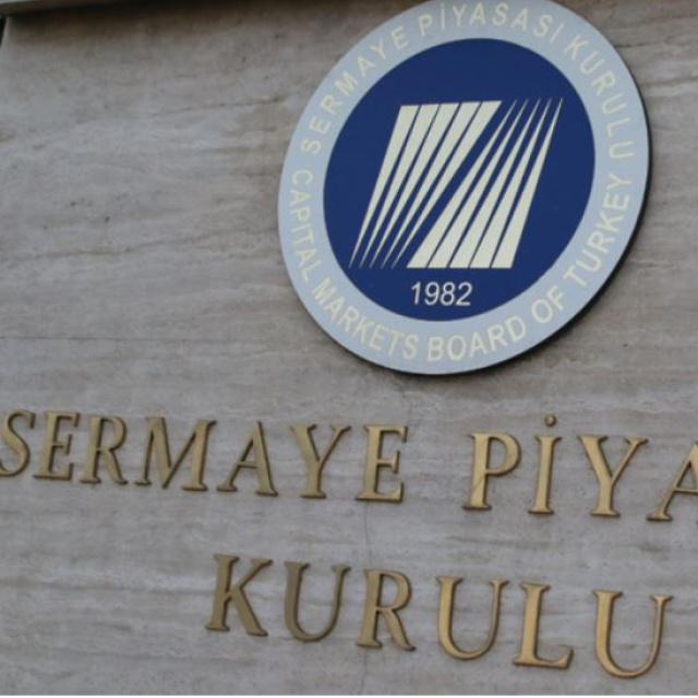 SPK, 3 şirketin faaliyetini durdurdu