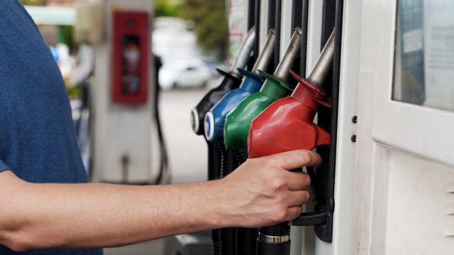 Benzine ikinci indirim geldi!