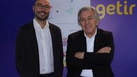 Her iki kişiden biri online market veya hızlı teslimat kullanıyor