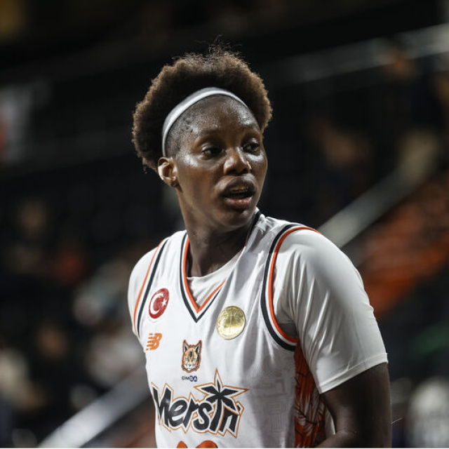 ÇBK Mersin'den 43 sayı fark!
