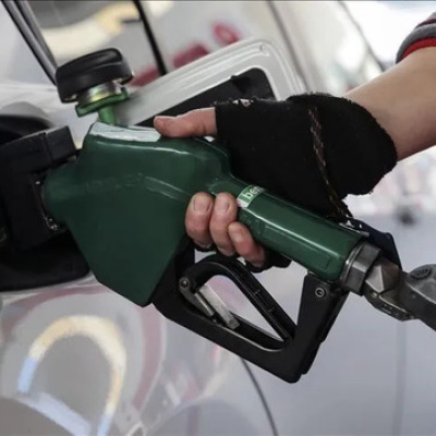 Benzine peş peşe indirim!