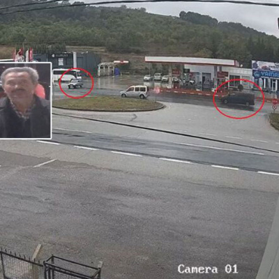 Otomobil ikiye bölündü! Kahreden kaza kamerada