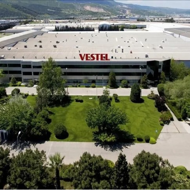 Borç görüşmeleri süren Vestel hacimden değere yöneliyor