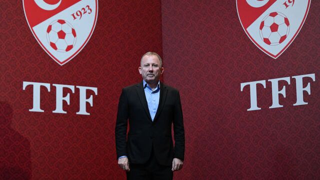 Sergen Yalçın'ın teknik ekibi belli oldu!