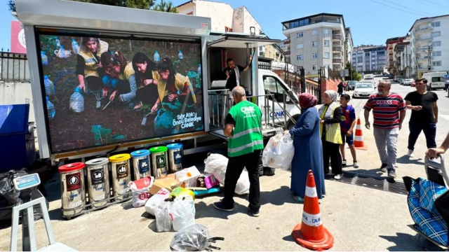 Canik'te sıfır atık aracı ve sıfır atık marketi