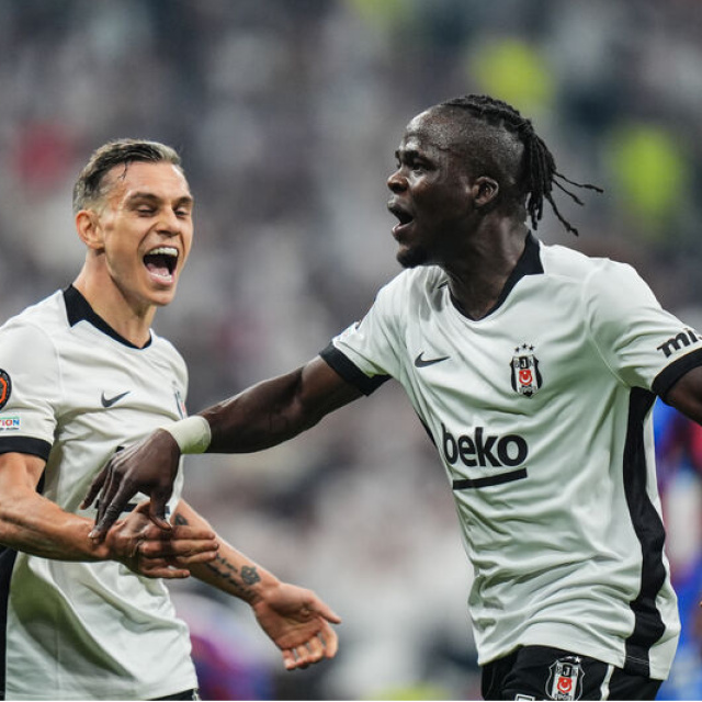 "Kırmızı karttan sonra 1 puana razı olduk"