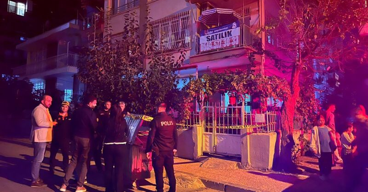 Forty people evacuated after ground collapses beneath Mersin building