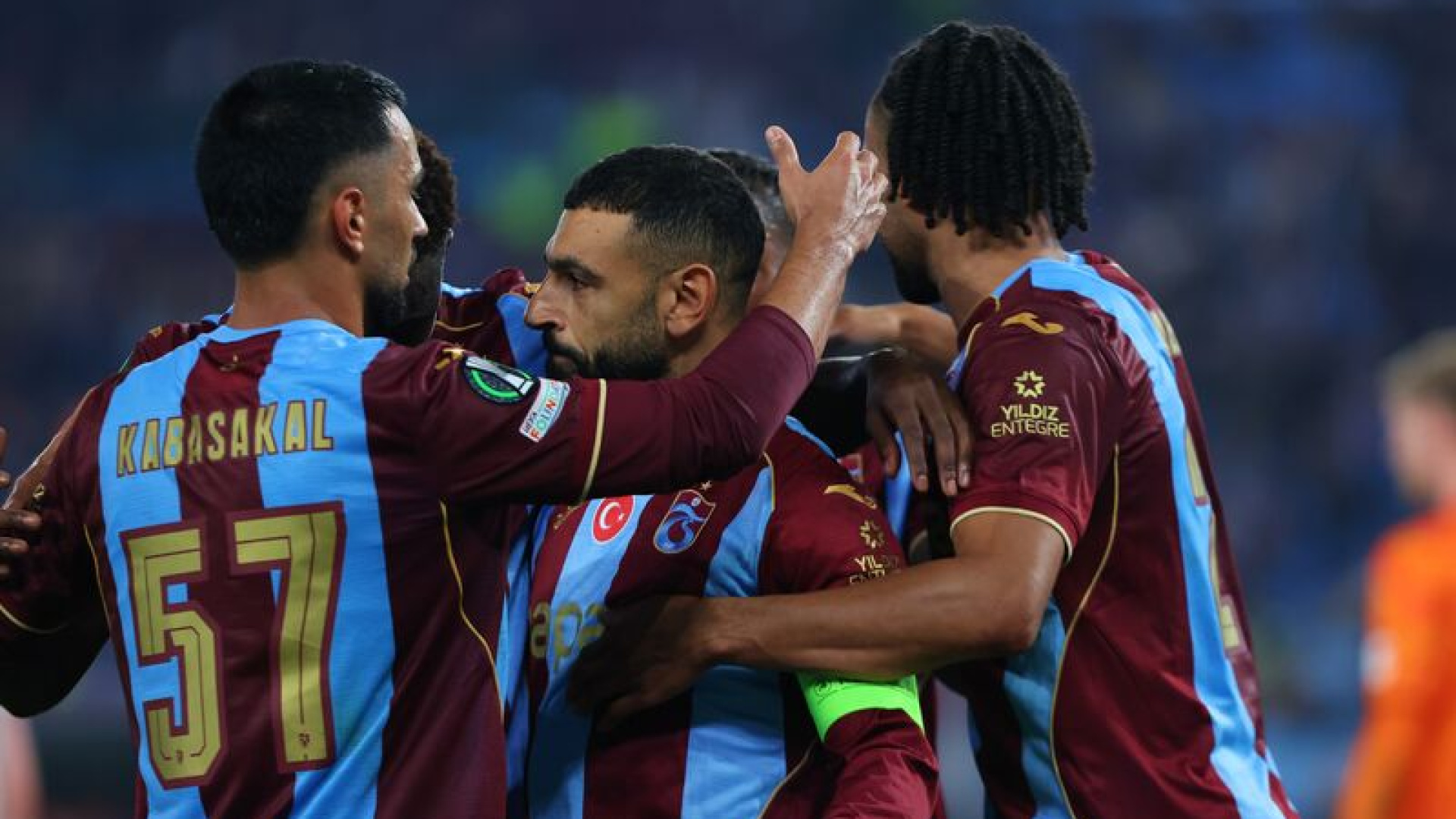 Trabzonspor, UEFA Konferans Ligi'nde Hearts'e karşı hazırlık yapıyor