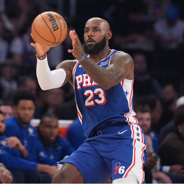 LeBron James'ten double double!