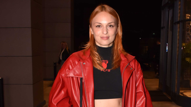 "Yakışıklılık değil, ses tonu önemli"