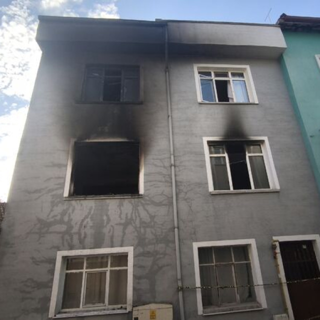Yangın faciası! Yoğun duman ölüme yol açtı!
