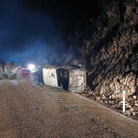 Tam dehşet! Aracı alev aldı, cesedi uçurumda bulundu!