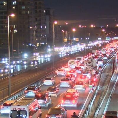İstanbul'da trafik yüzde 80'e çıktı