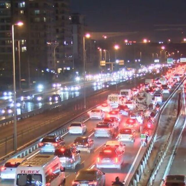 İstanbul'da trafik yüzde 80'e çıktı