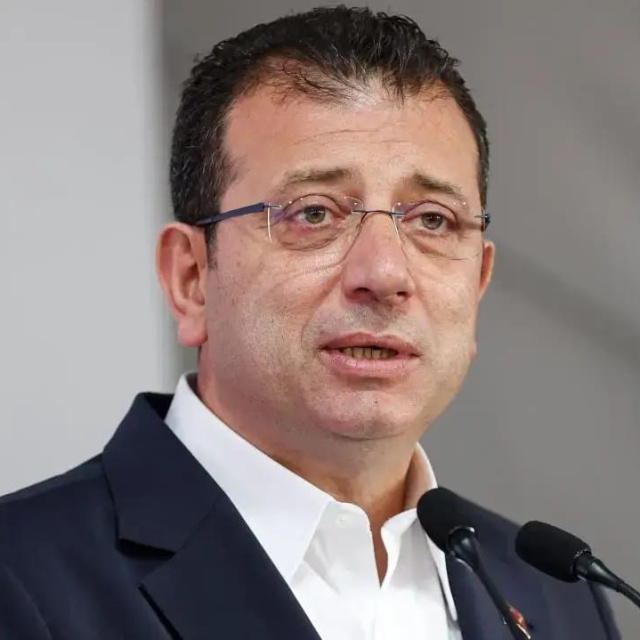 Makam aracı davası ertelendi