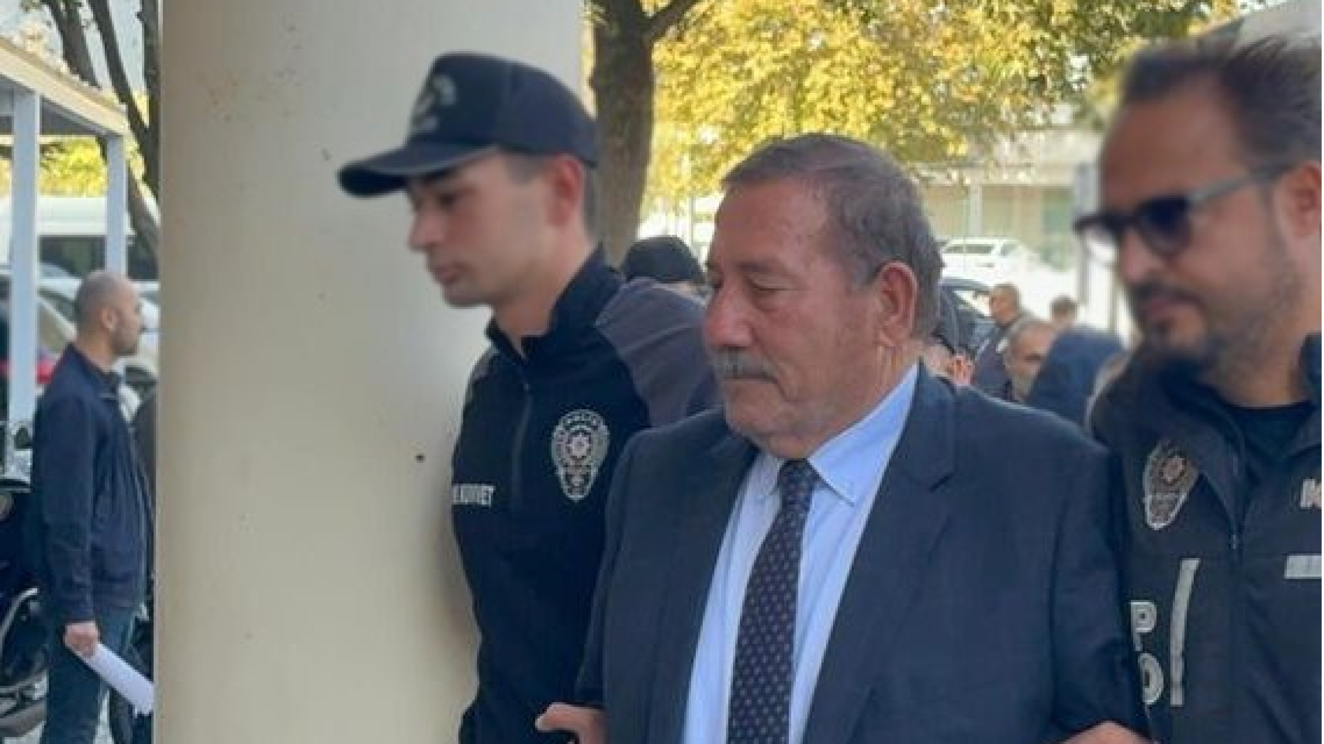 Milas Belediye Başkanı Fevzi Topuz tutuklandı
