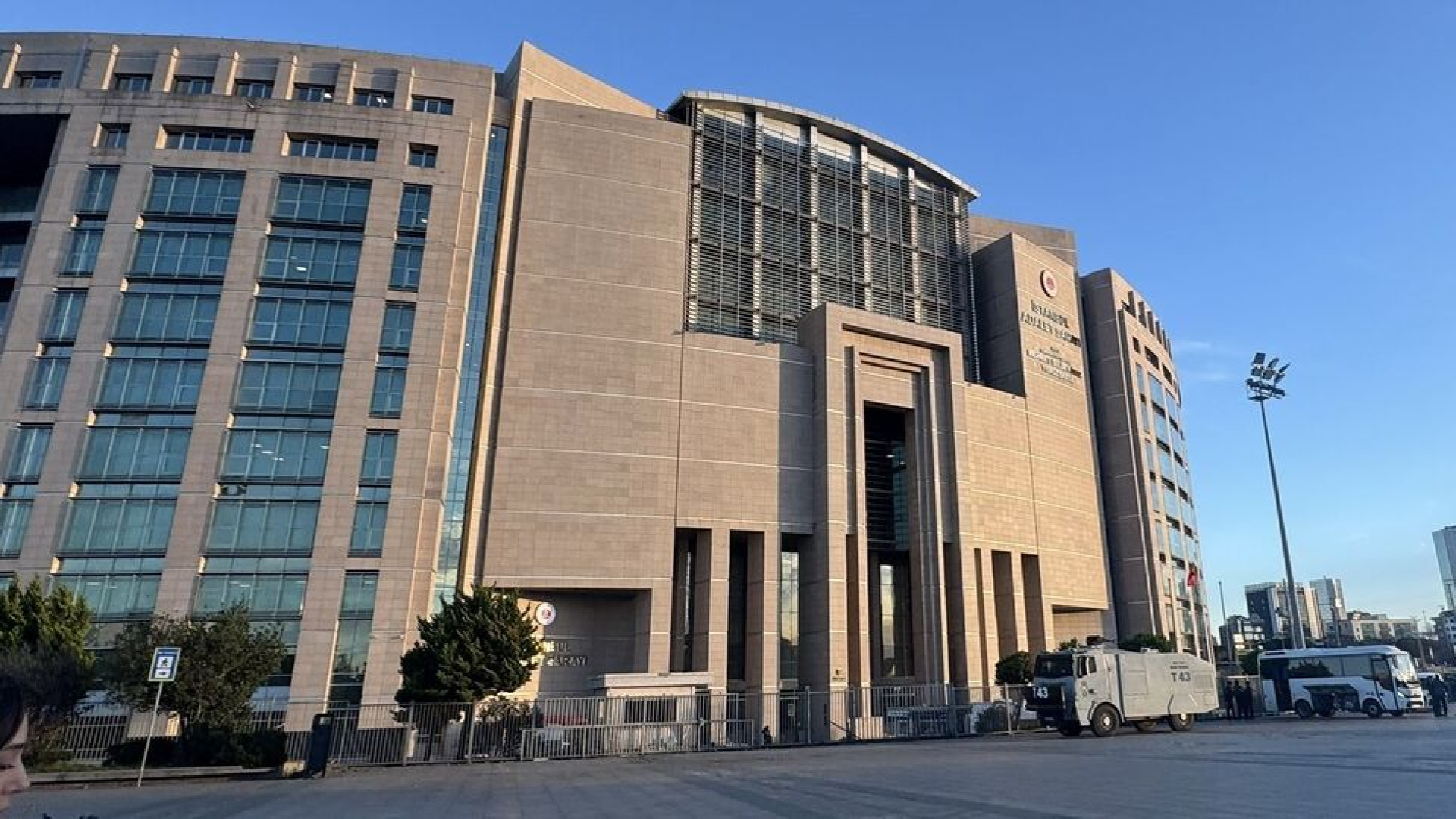Fon soruşturmasında 15 şüpheli tutuklandı