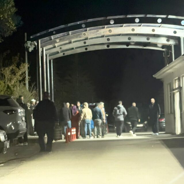 Küçük Ayşegül mizberin altında kaldı