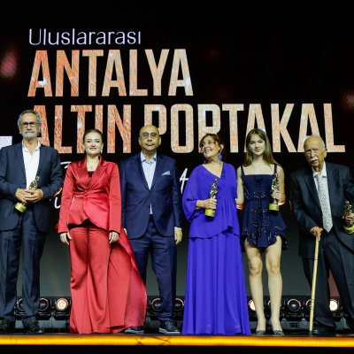 Altın Portakal 'Daima' diyerek başladı
