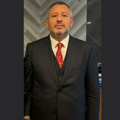 "Kentsel dönüşüm, İstanbul'un öncelikli gündemi"