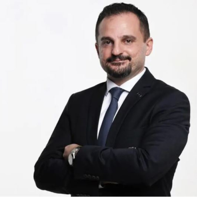 Gürol Sami Özer'in iş sözleşmesi feshedildi