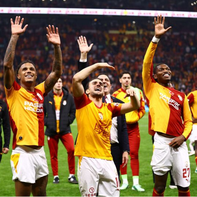 Galatasaray Fenerbahçe'ye kaybetmiyor!