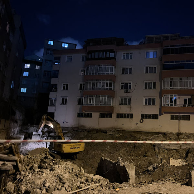 Bahçelievler'de 2 bina tahliye edildi
