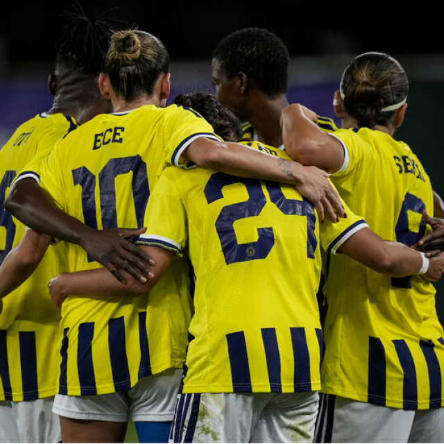 Fenerbahçe, Real Sociedad deplasmanında!