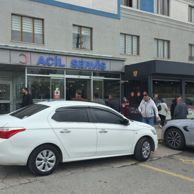 9 yaşında çocuk okulda öldü