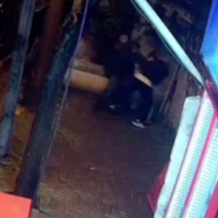 Kız meselesi yüzünden cinayet! Eski arkadaşların kavgasında 1 ölü, 2 yaralı!