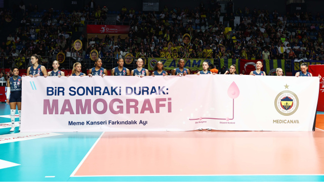 Fenerbahçeli voleybolculardan meme kanserinde erken tanı çağrısı