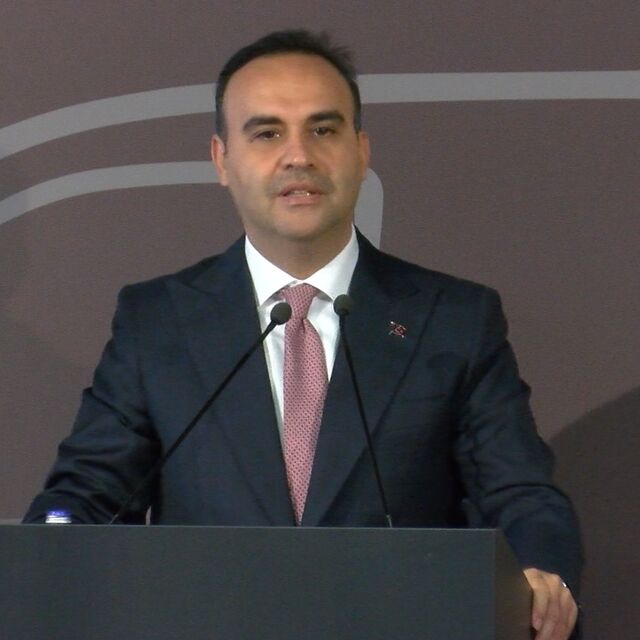 "Her yeni eser tam bağımsızlık iradesinin nişanesi"