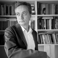 Cem Akaş son yolculuğuna uğurlandı