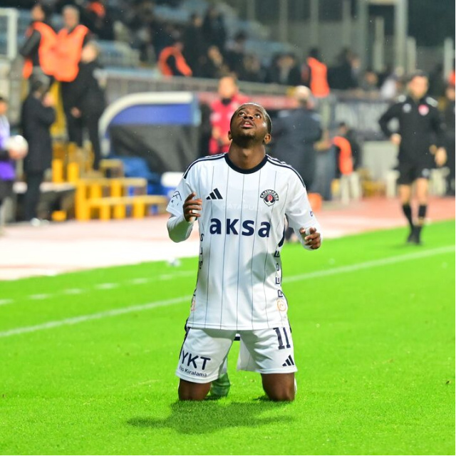 Kasımpaşa, kupada üç golle turladı