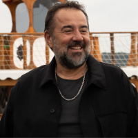 Meseleleri değerlendirdi