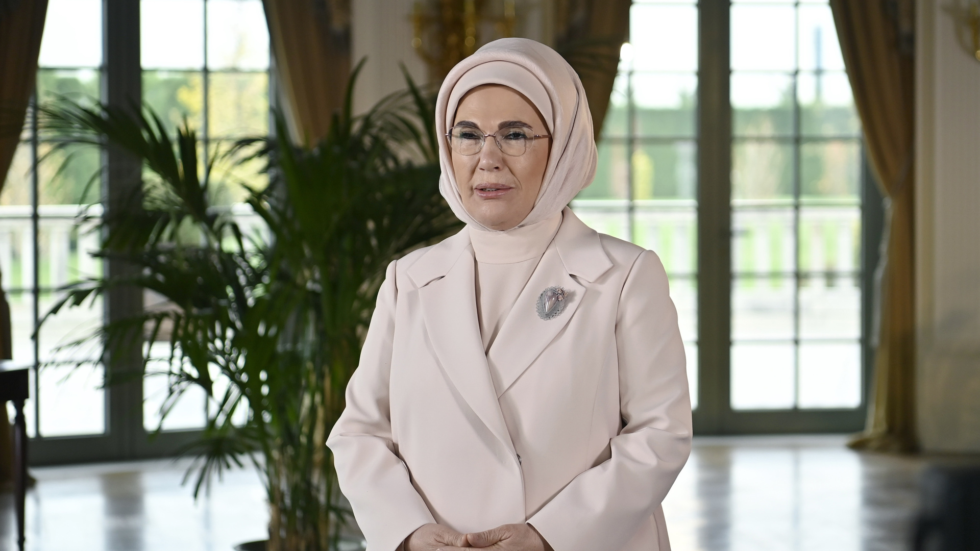 Emine Erdoğan'dan Türk Dünyasına Mesaj