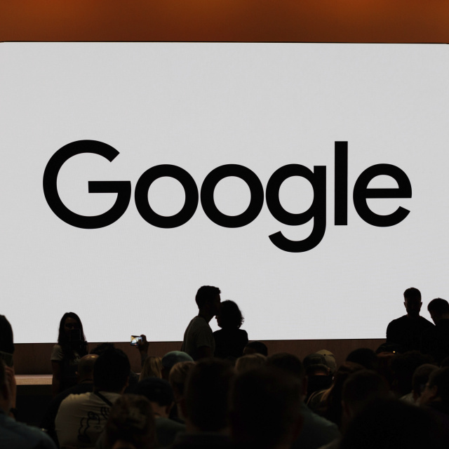 500 milyar dolar silindi