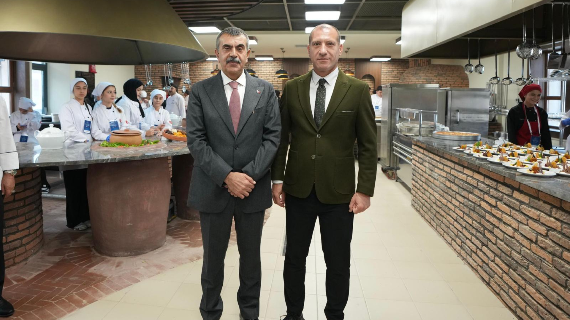 Bakan Tekin’den eğitimde yeni dönem mesajları