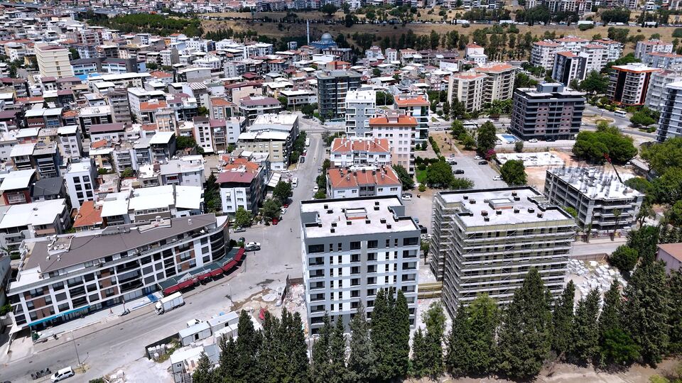 "İzmir'i tüm afetlere dirençli hale getireceğiz"