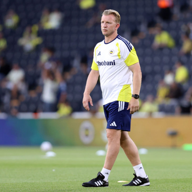 Fenerbahçe milli araya kadar Kuyt'a emanet!