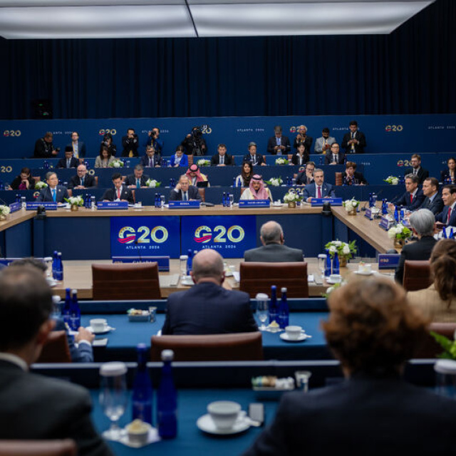 G20 toplantısı, aile fotoğrafı çekilmeden başladı