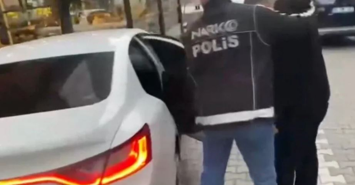 Uyuşturucu operasyonunda 20 arrestos