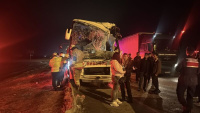 Edirne’de tur otobüsü TIR ile çarpıştı: 10 yaralı | Son dakika haberleri